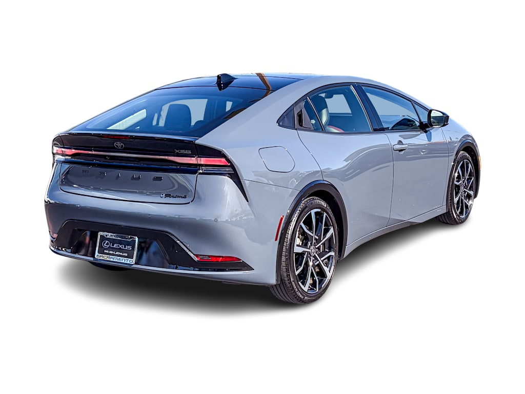 Thumbnail: 2023 Toyota Prius Prime - 16