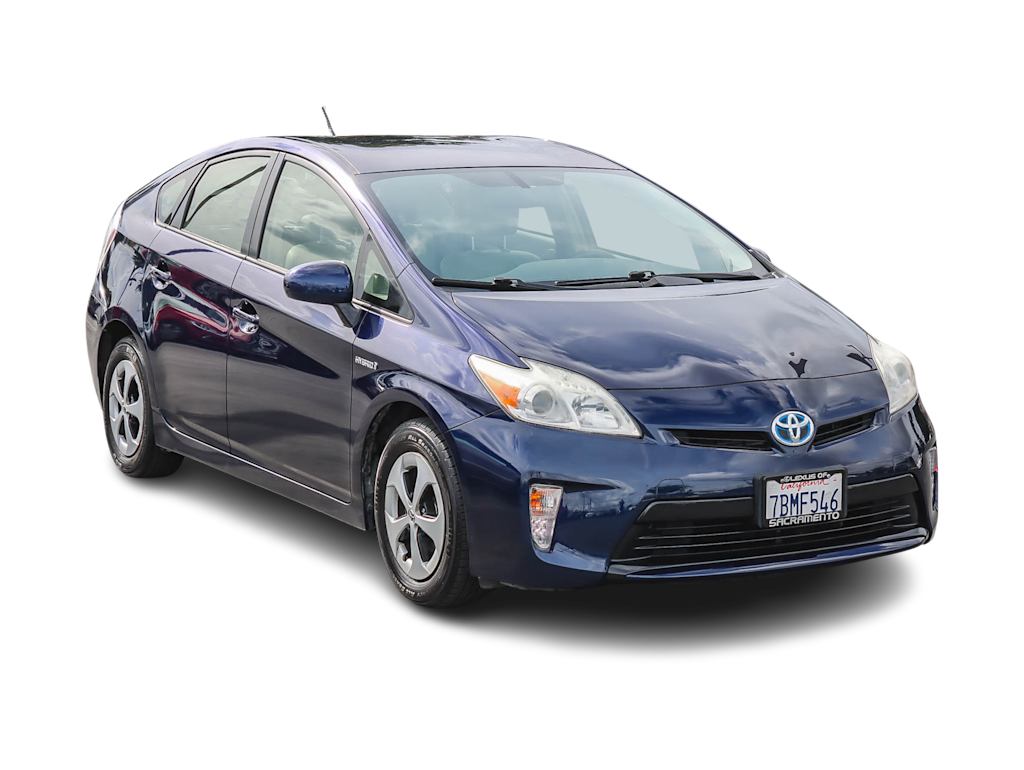 Thumbnail: 2013 Toyota Prius - 18