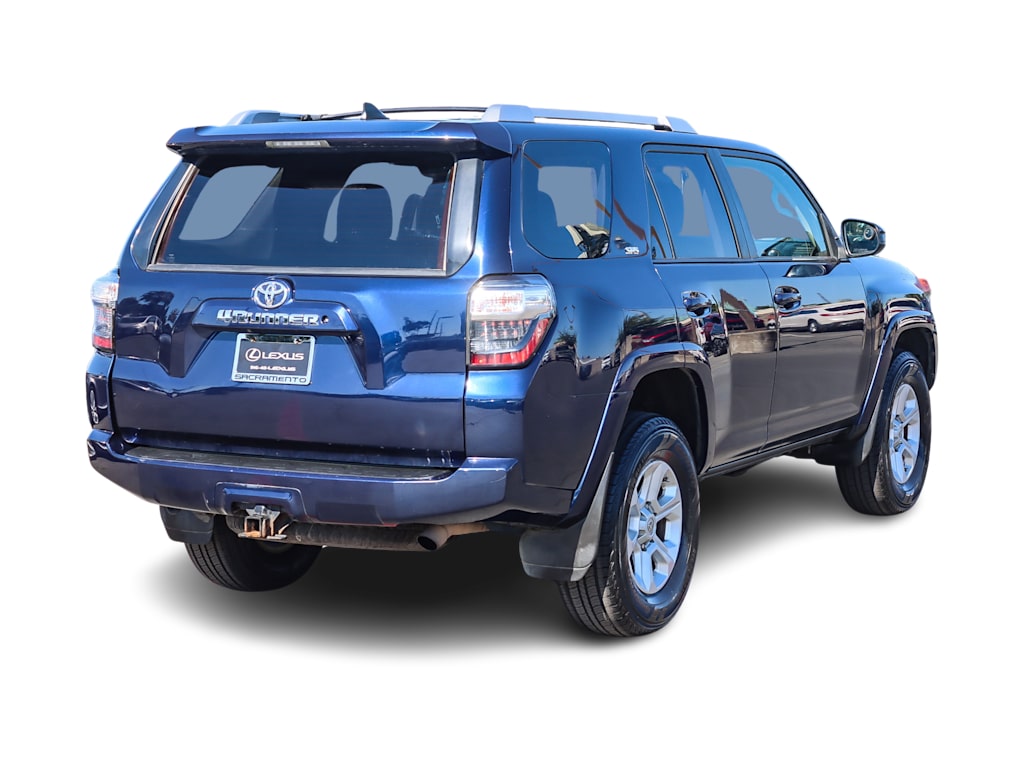 Thumbnail: 2017 Toyota 4Runner - 17