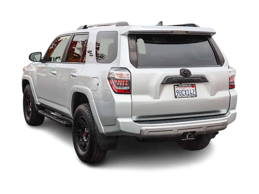 Thumbnail: 2019 Toyota 4Runner - 3