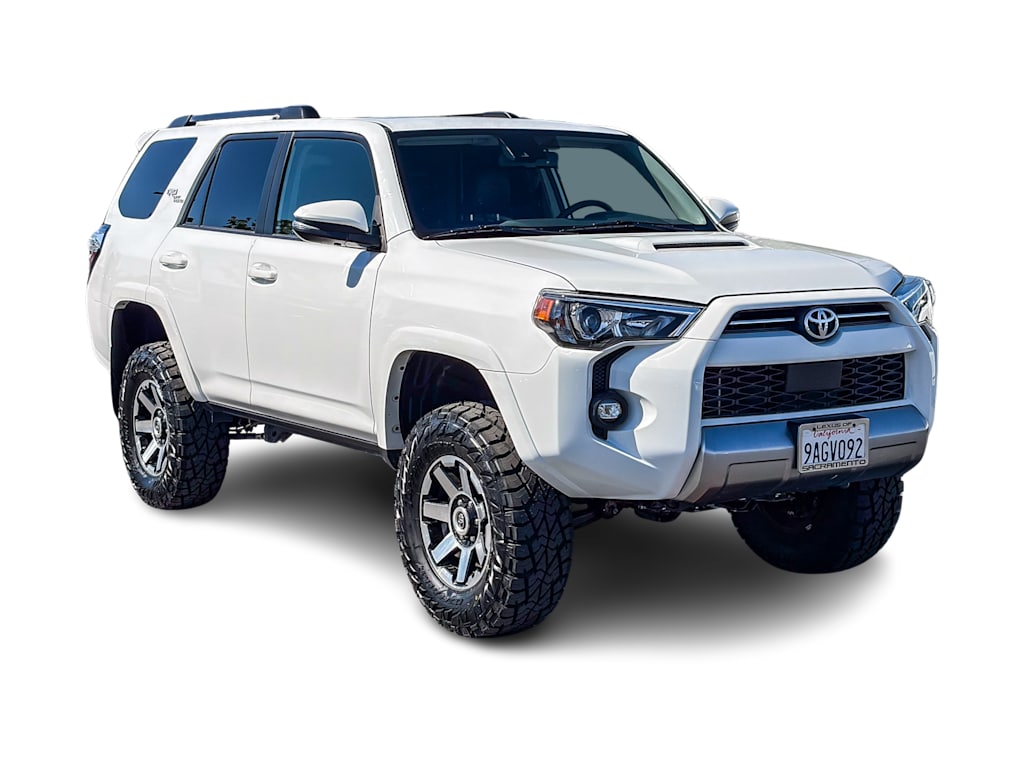 Thumbnail: 2022 Toyota 4Runner - 18