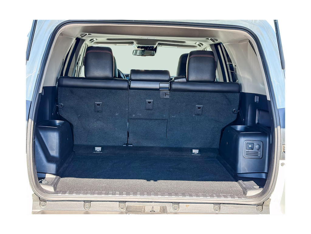 Thumbnail: 2022 Toyota 4Runner - 16