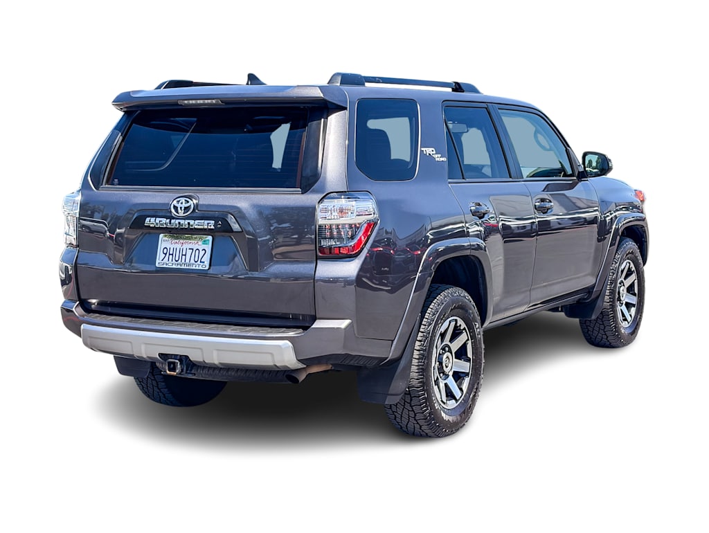 Thumbnail: 2023 Toyota 4Runner - 16