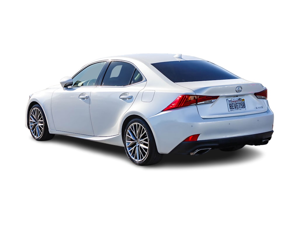 Thumbnail: 2018 Lexus IS - 4