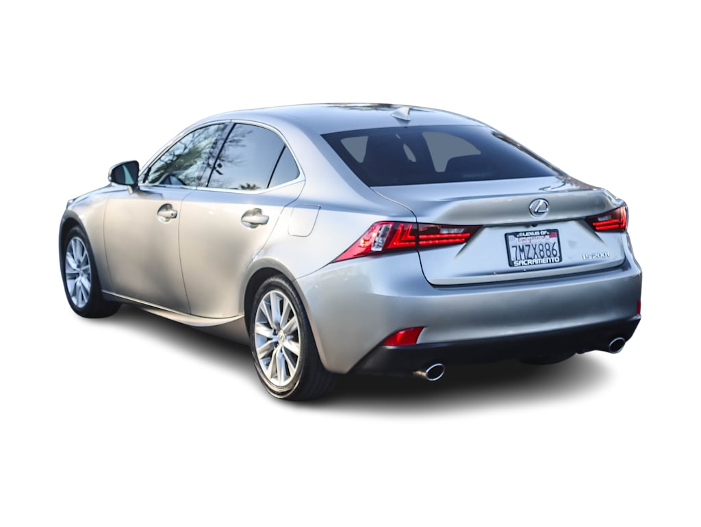 Thumbnail: 2016 Lexus IS - 3