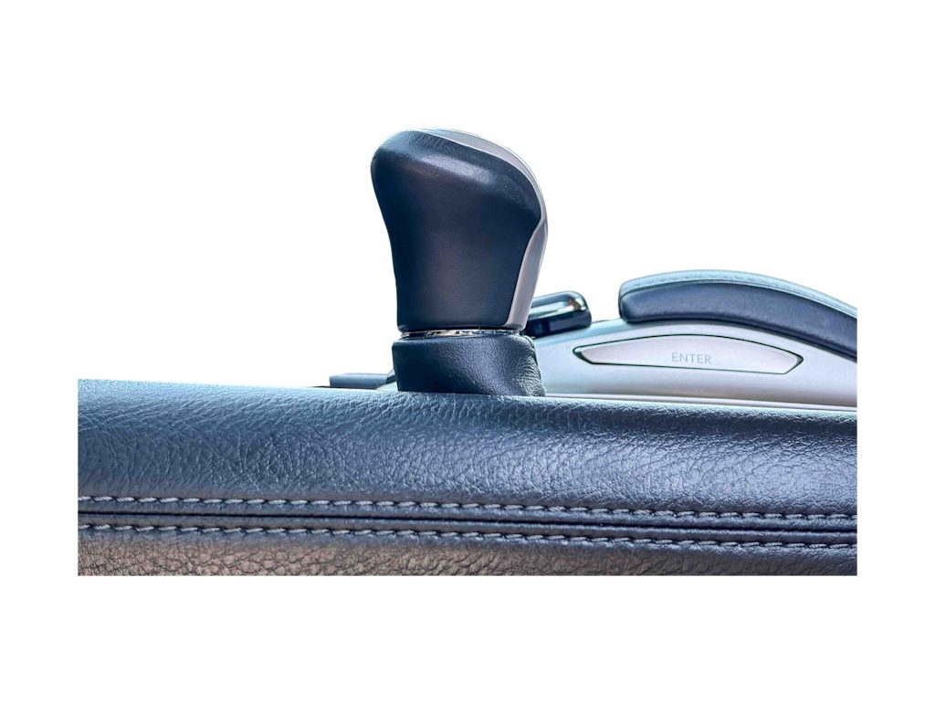 Thumbnail: 2017 Lexus LS - 14