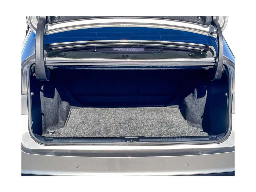 Thumbnail: 2022 Lexus IS - 13