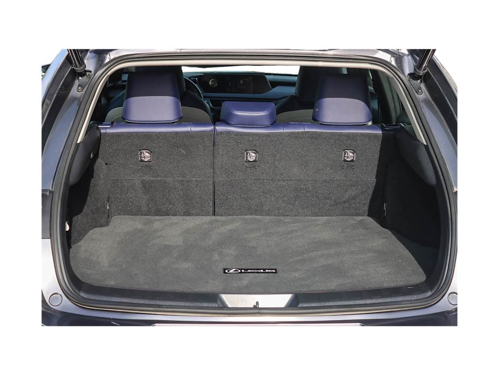 Thumbnail: 2019 Lexus UX - 15