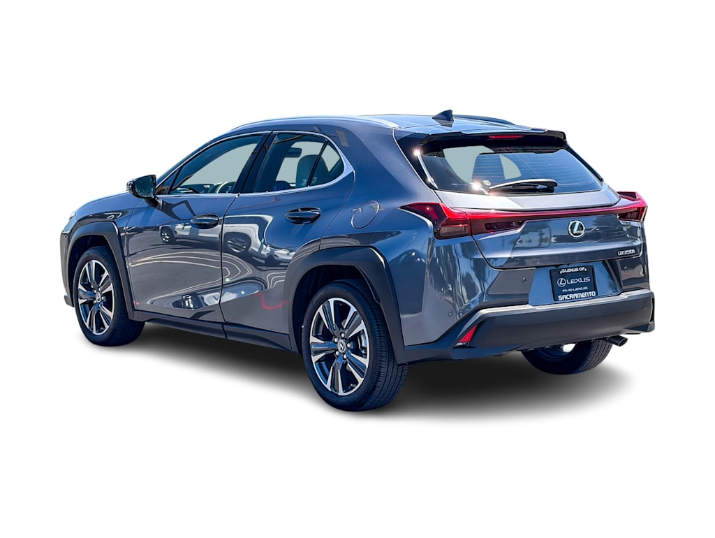 Thumbnail: 2024 Lexus UX - 3