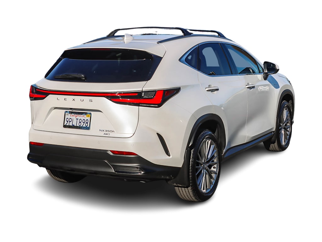 Thumbnail: 2025 Lexus ES - 18