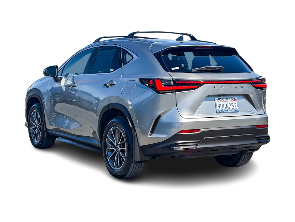 Thumbnail: 2025 Lexus ES - 3