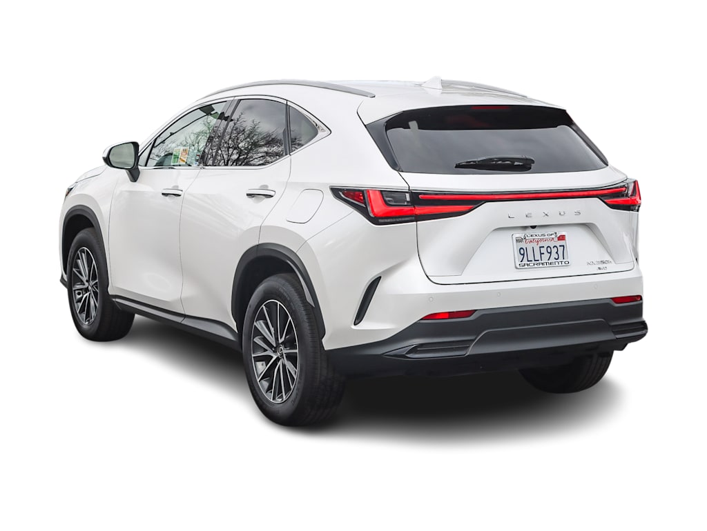 Thumbnail: 2024 Lexus ES - 3