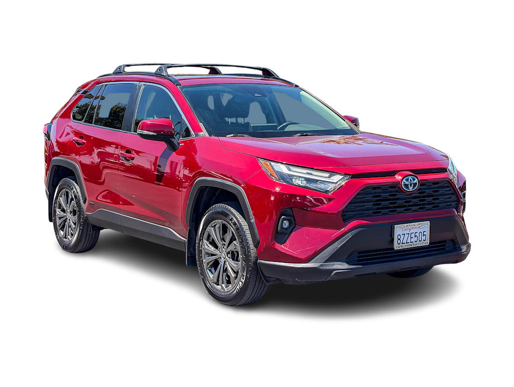 Thumbnail: 2022 Toyota RAV4 - 17
