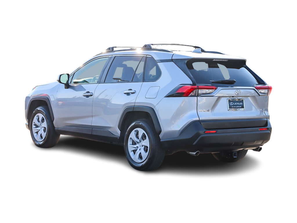 2019 Toyota RAV4 LE 3