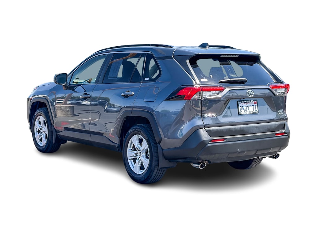 Thumbnail: 2019 Toyota RAV4 - 3