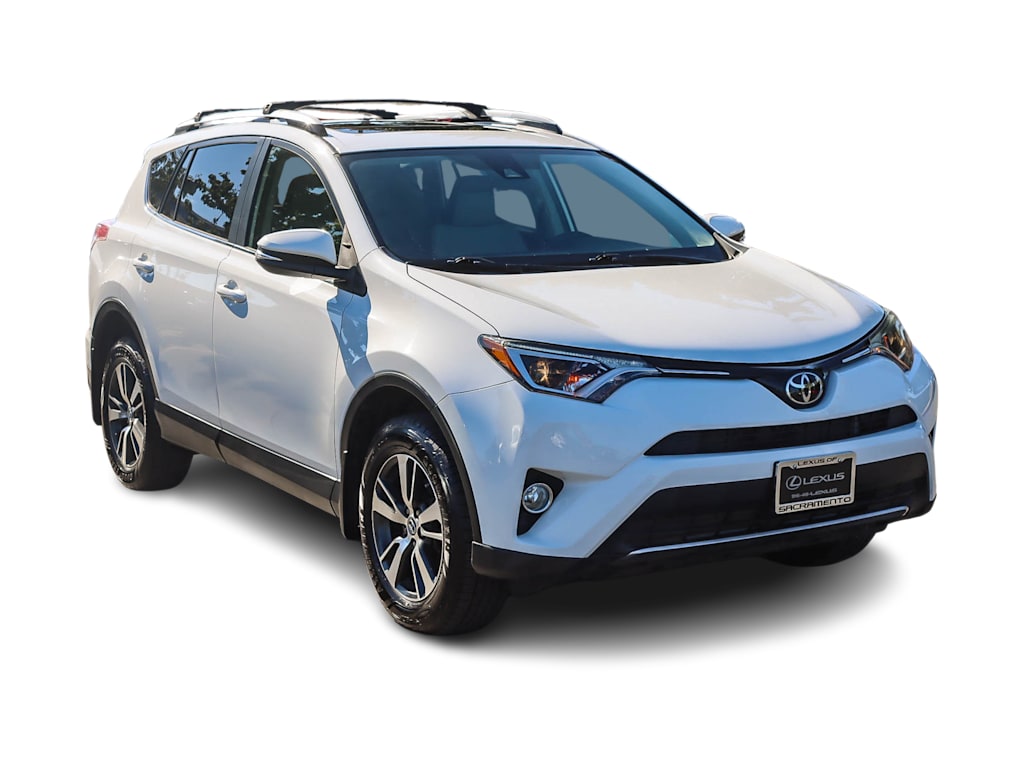 Thumbnail: 2018 Toyota RAV4 - 18