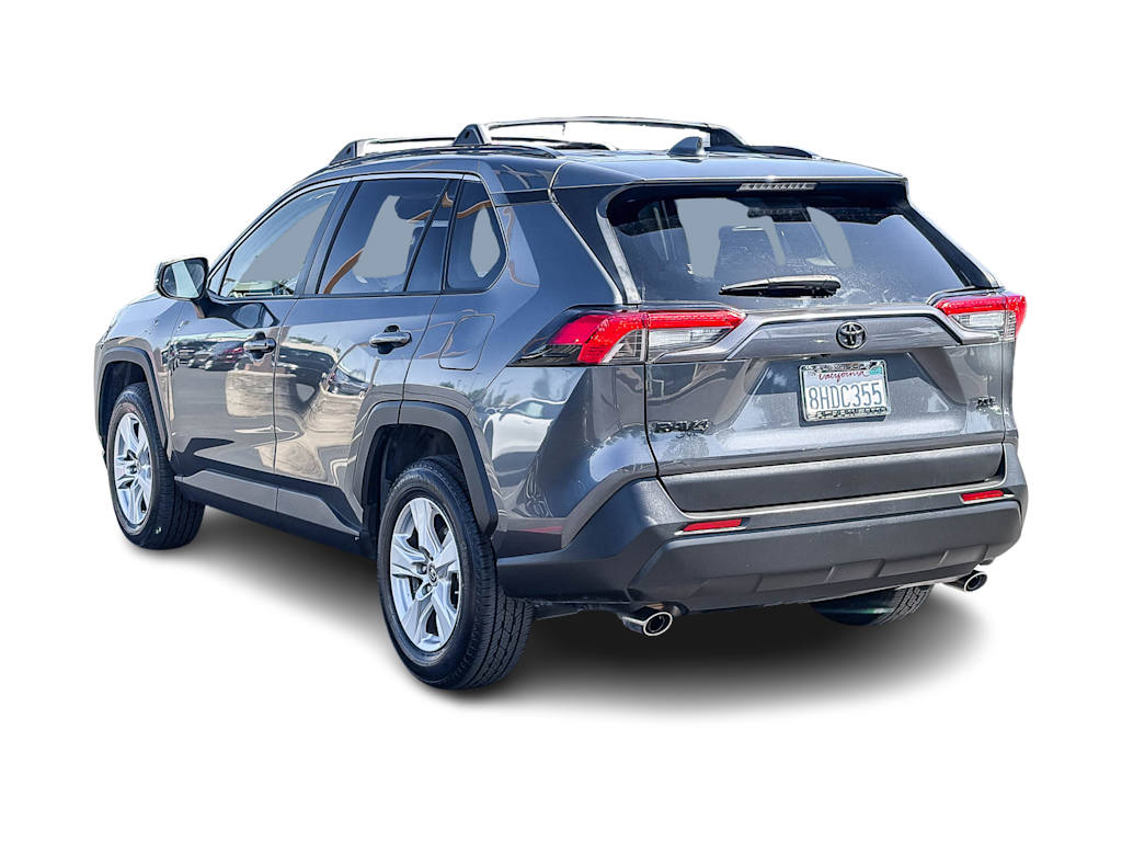 Thumbnail: 2019 Toyota RAV4 - 3