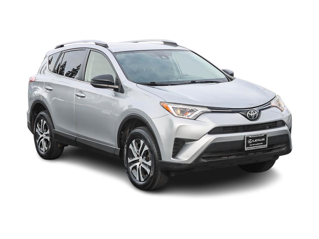Thumbnail: 2018 Toyota RAV4 - 18