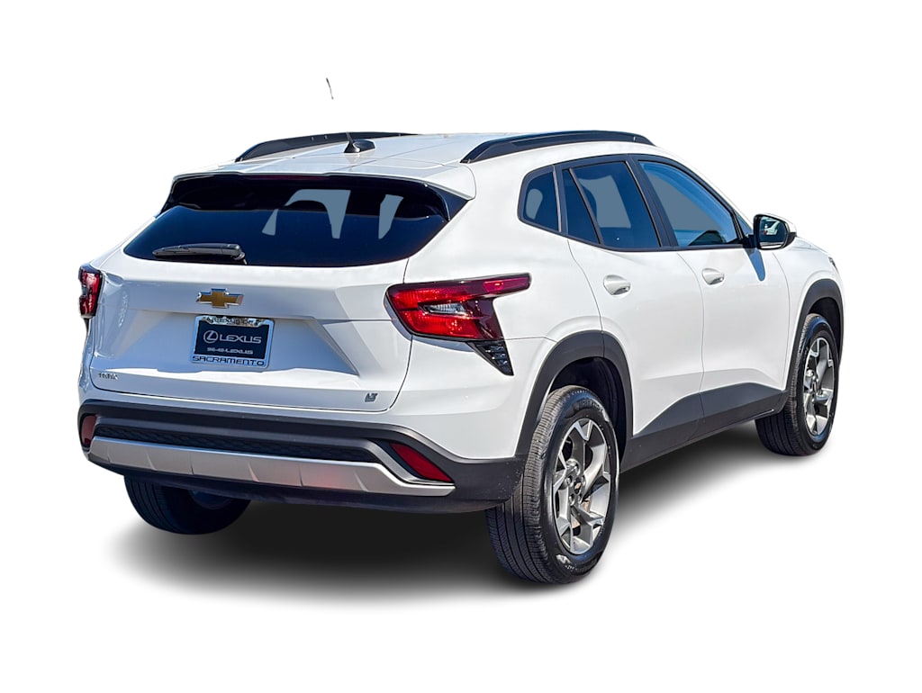 Thumbnail: 2025 Chevrolet Trax - 18