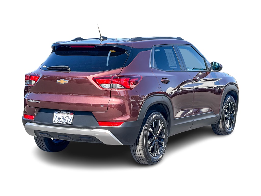 Thumbnail: 2023 Chevrolet TrailBlazer - 19