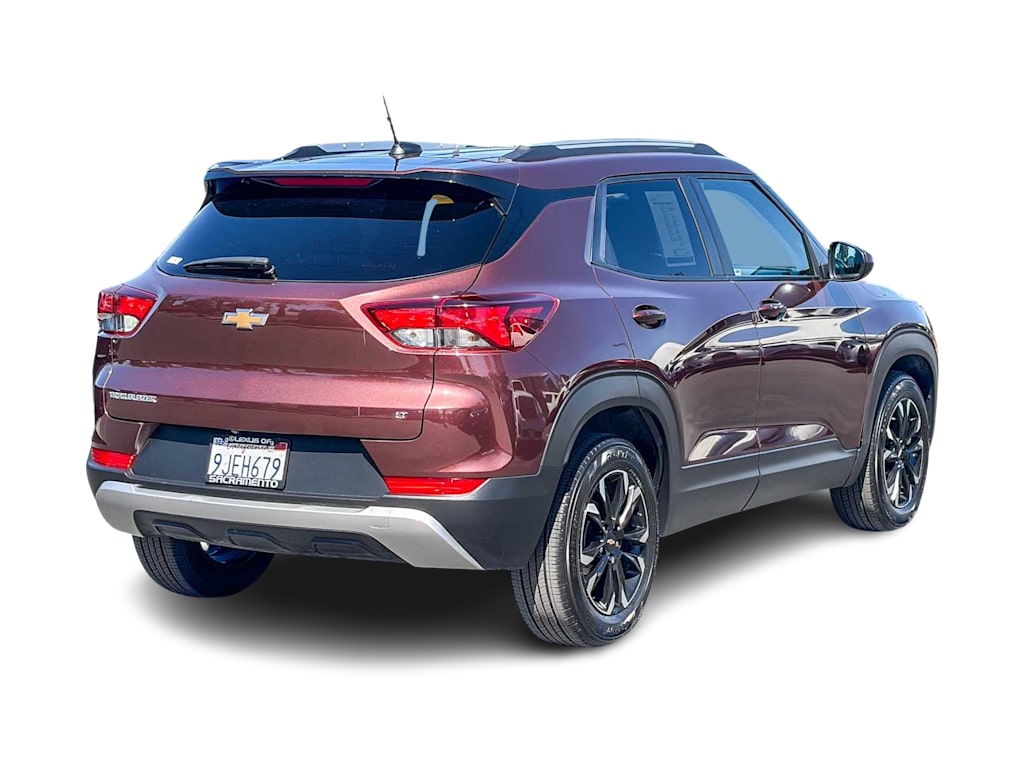 Thumbnail: 2023 Chevrolet TrailBlazer - 20