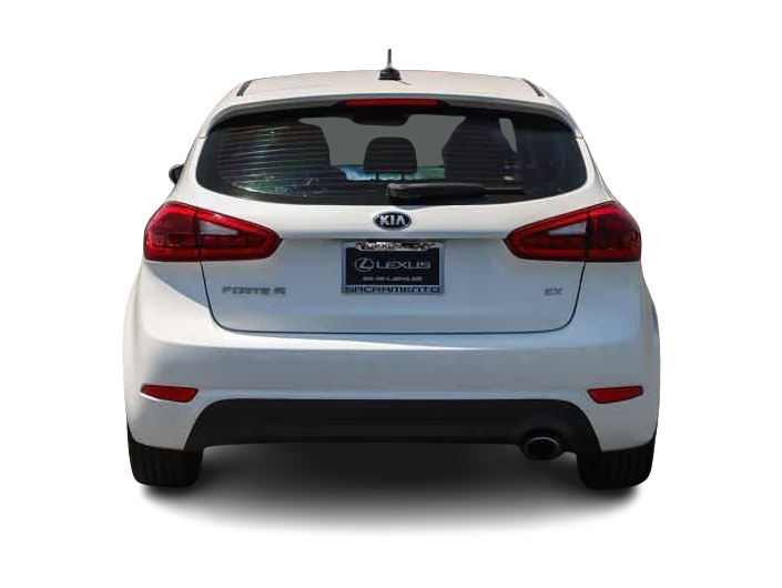 Thumbnail: 2017 Kia Forte - 4