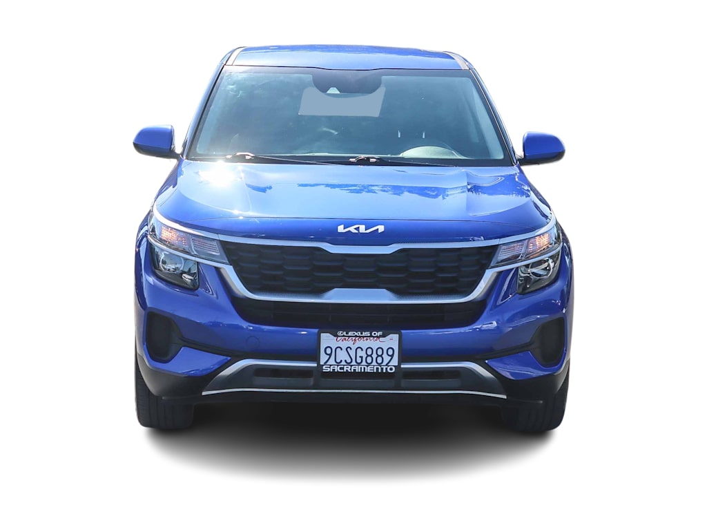 Thumbnail: 2023 Kia Seltos - 4