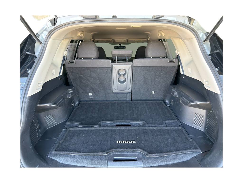 Thumbnail: 2016 Nissan Rogue - 16