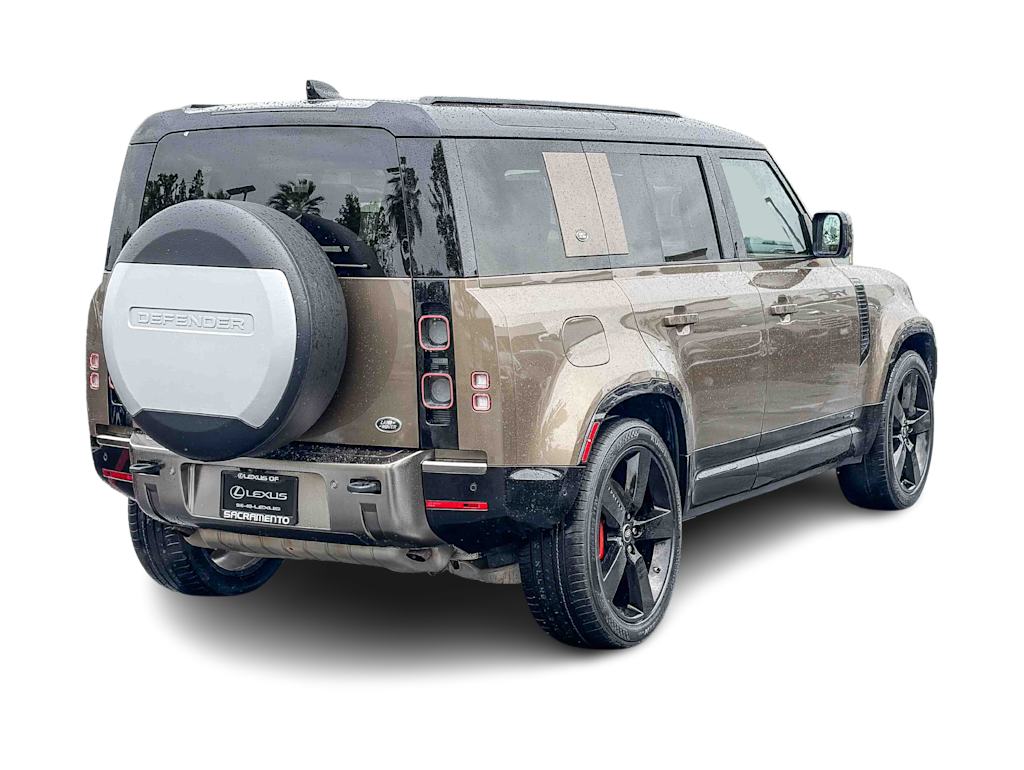 Thumbnail: 2020 Land Rover Defender - 18
