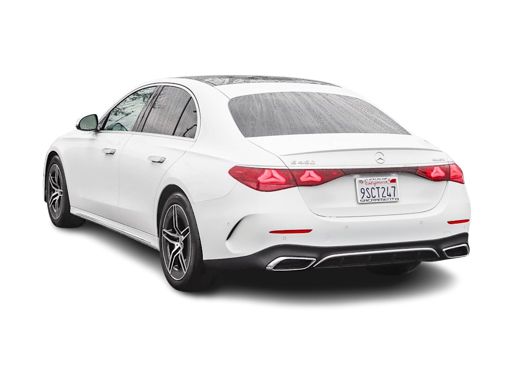 Thumbnail: 2024 Mercedes-Benz E-Class - 3