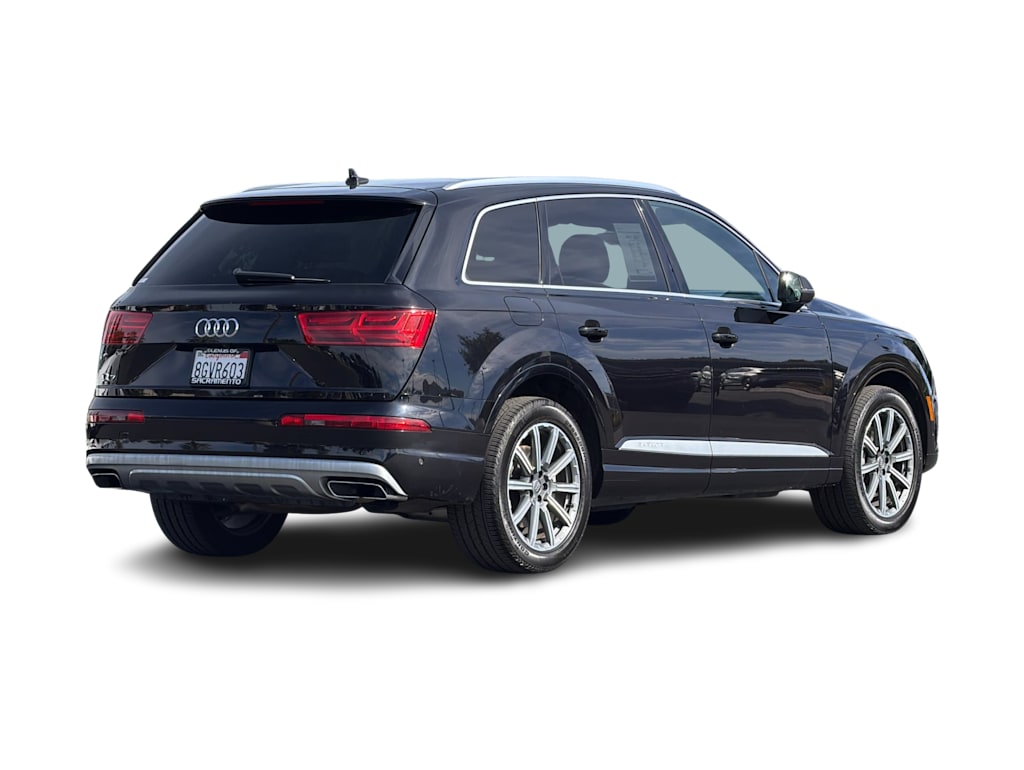 Thumbnail: 2019 Audi Q7 - 18