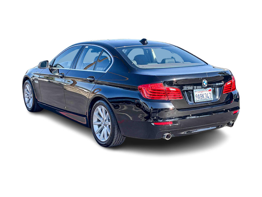 Thumbnail: 2015 BMW 5 Series - 3