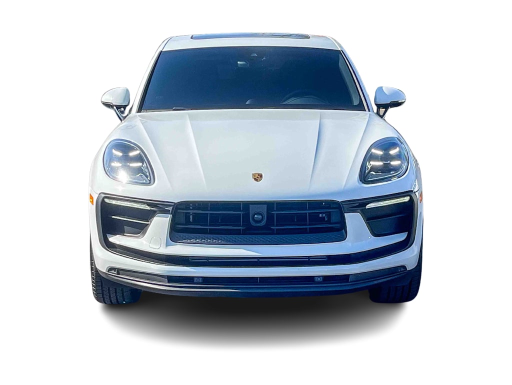 Thumbnail: 2024 Porsche Macan - 5