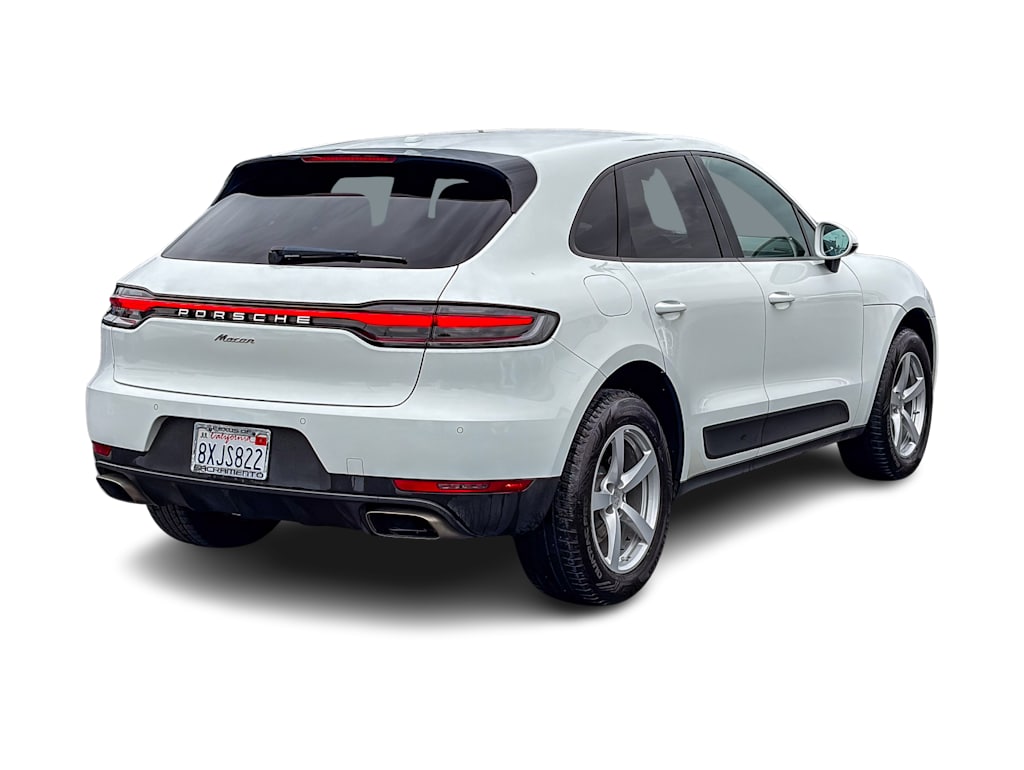 Thumbnail: 2019 Porsche Macan - 17
