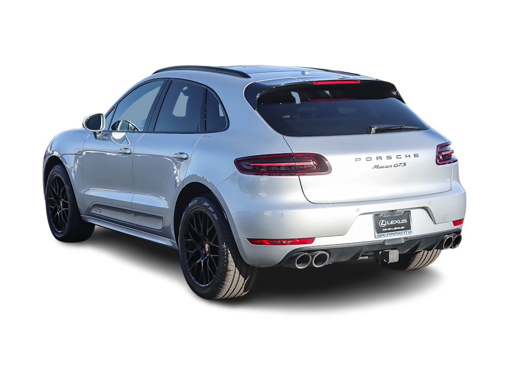 Thumbnail: 2018 Porsche Macan - 3