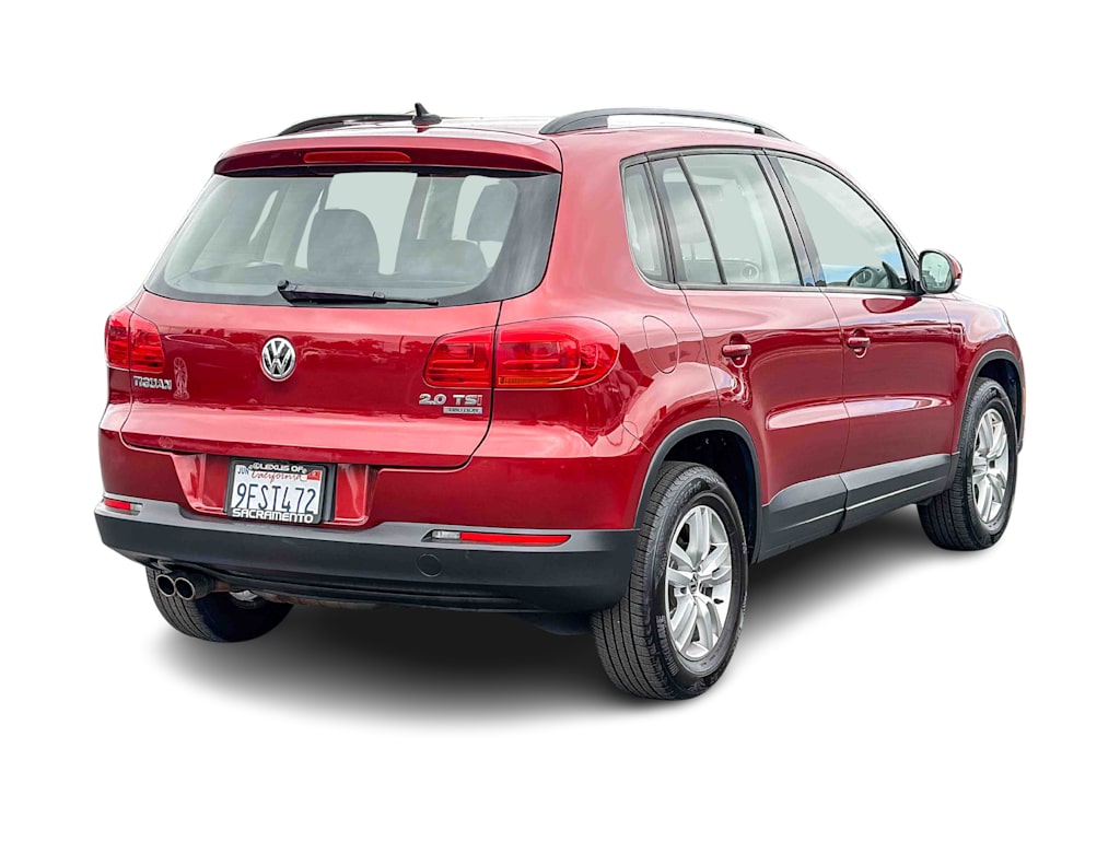 Thumbnail: 2015 Volkswagen Tiguan - 16