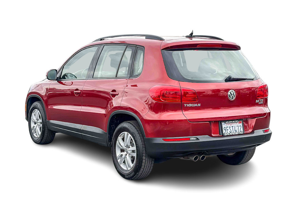 Thumbnail: 2015 Volkswagen Tiguan - 3