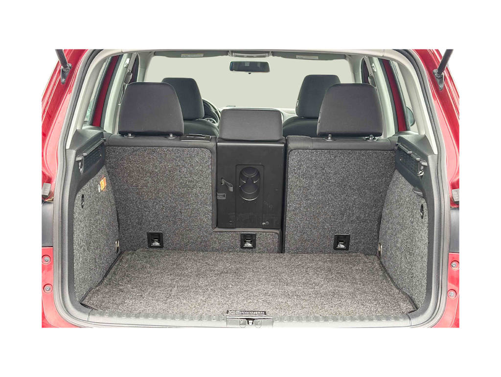 Thumbnail: 2015 Volkswagen Tiguan - 15