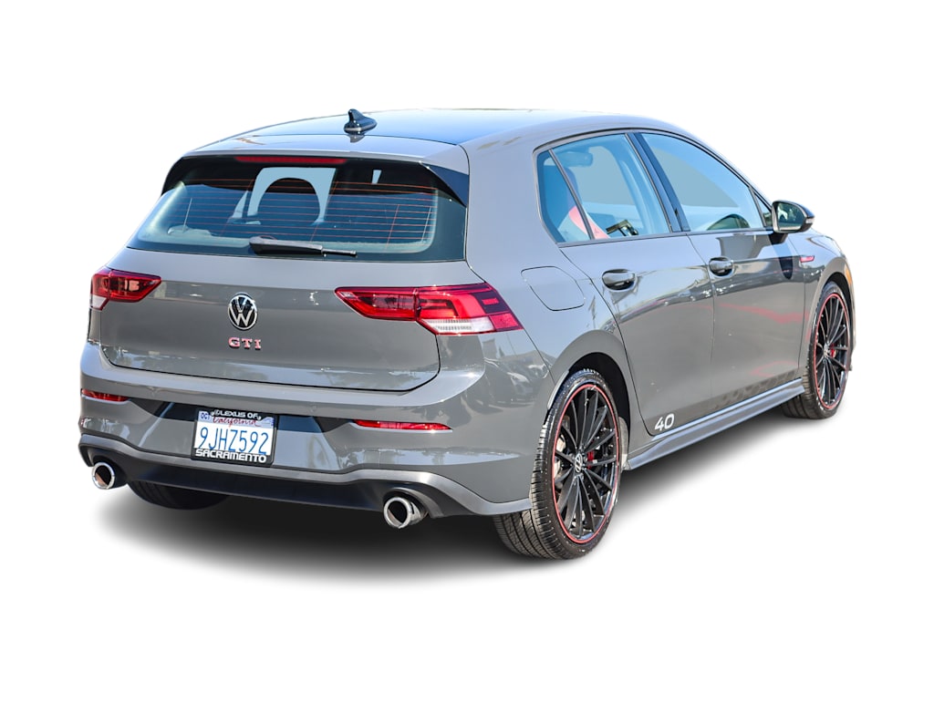 Thumbnail: 2023 Volkswagen Golf - 17