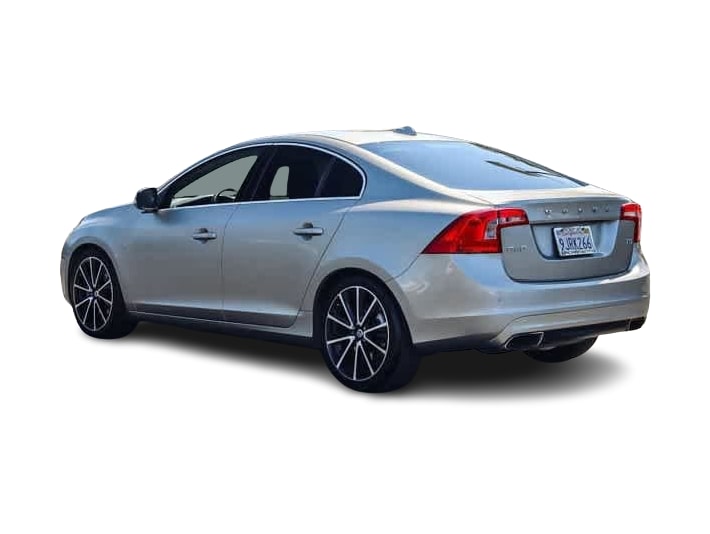 Thumbnail: 2016 Volvo S60 - 3