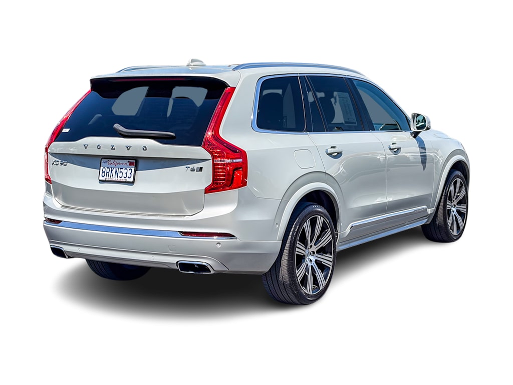 Thumbnail: 2020 Volvo XC90 - 17