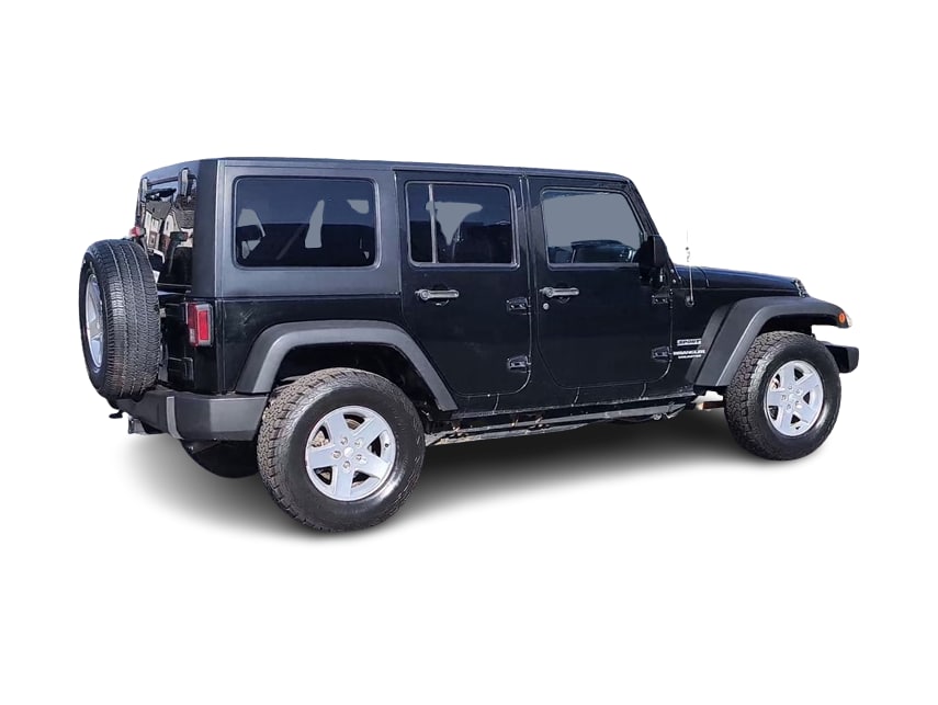 Thumbnail: 2016 Jeep Wrangler - 19