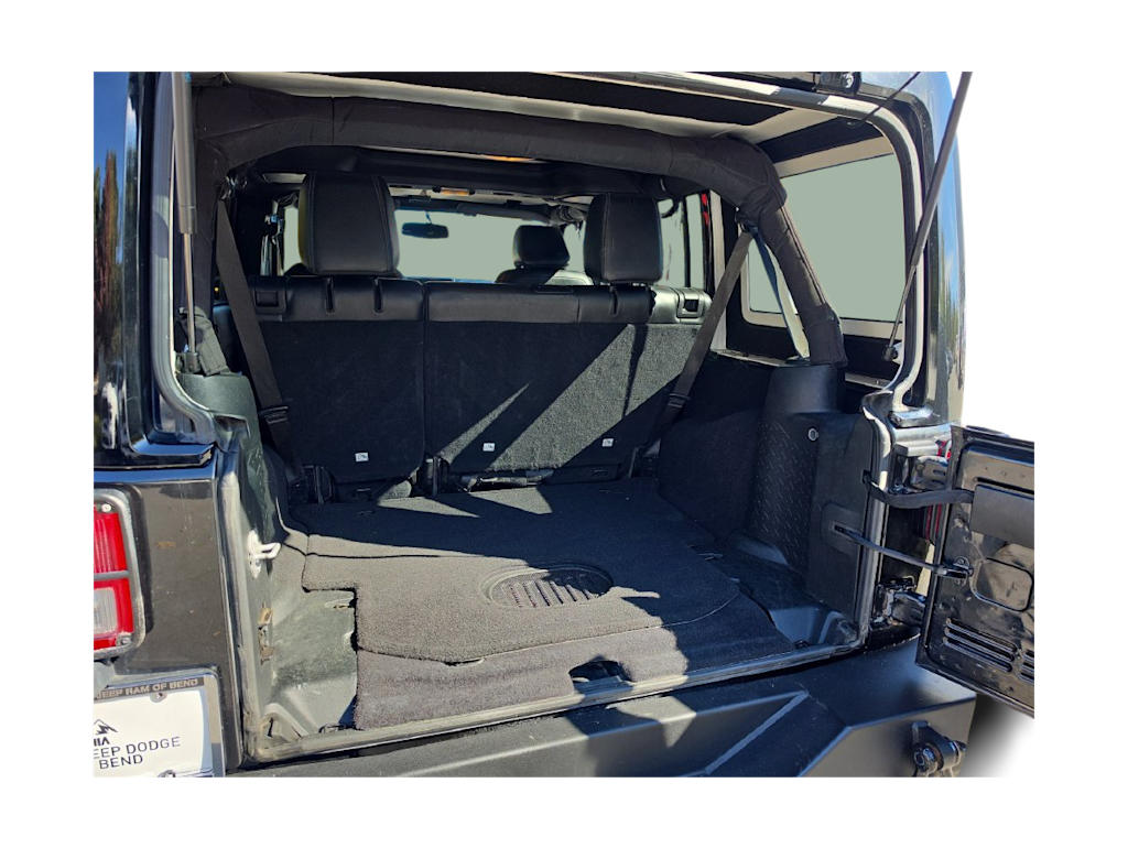 Thumbnail: 2018 Jeep Wrangler - 15