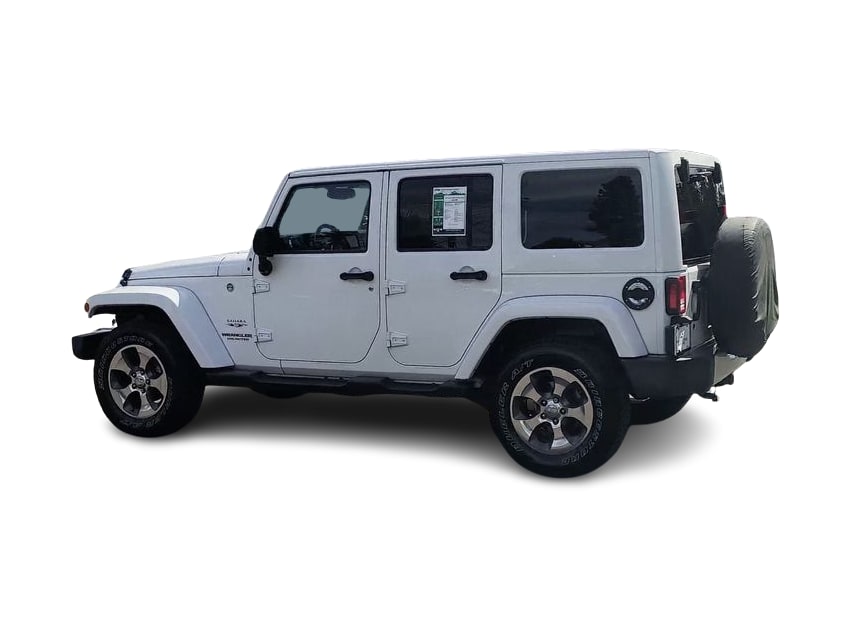 Thumbnail: 2017 Jeep Wrangler - 16