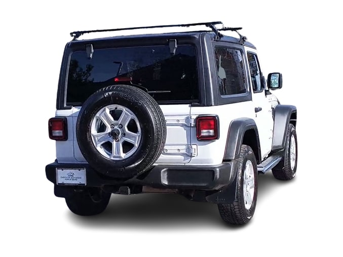 Thumbnail: 2022 Jeep Wrangler - 17