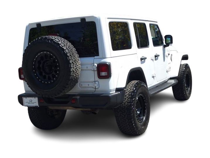 Thumbnail: 2021 Jeep Wrangler - 18