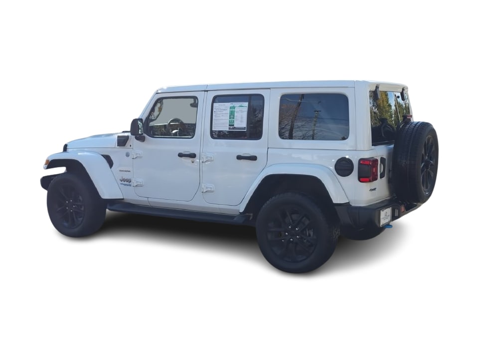 Thumbnail: 2022 Jeep Wrangler - 16