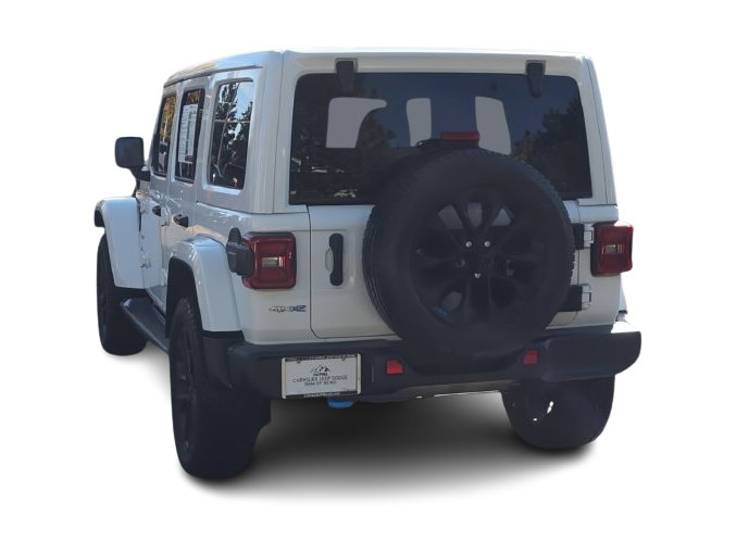 Thumbnail: 2022 Jeep Wrangler - 17