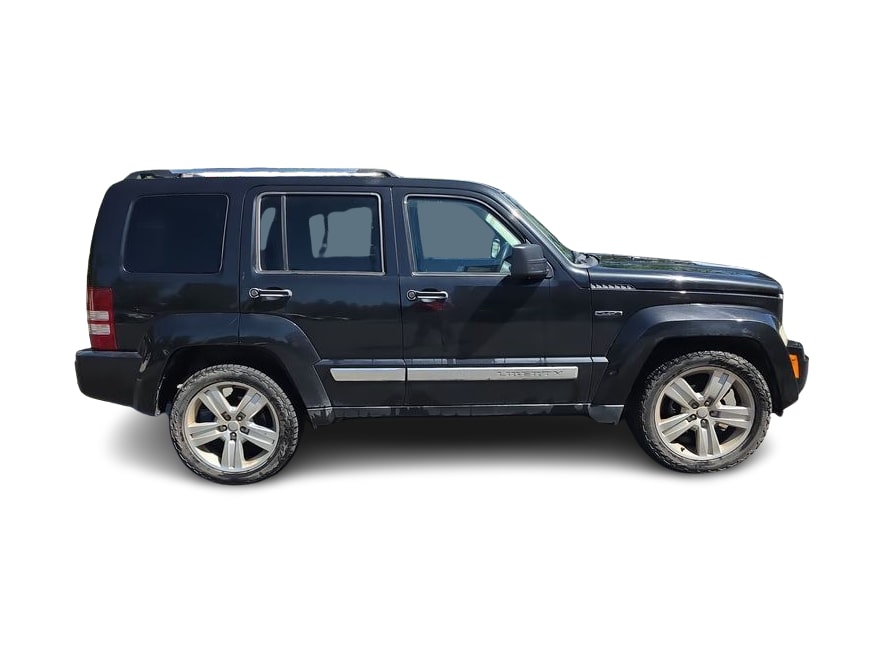 Thumbnail: 2012 Jeep Liberty - 7
