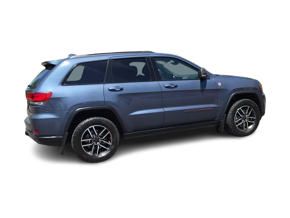 Thumbnail: 2020 Jeep Grand Cherokee - 20